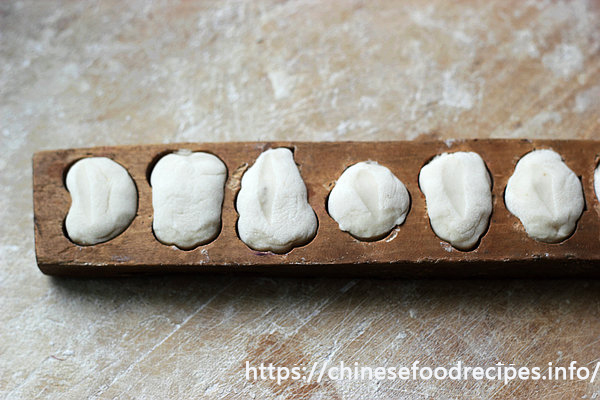 Chinese Qixi Festival Cake Recipe, 8 steps to make it 4