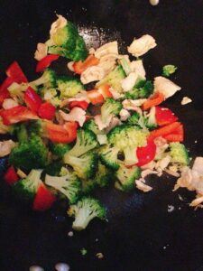 broccoli pan-fry chicken recipe step 6