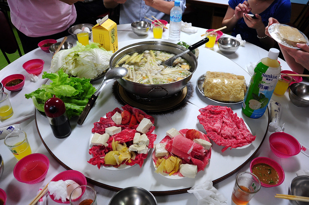 How To Make Chinese Hot Pot at Home Best Guide 2021